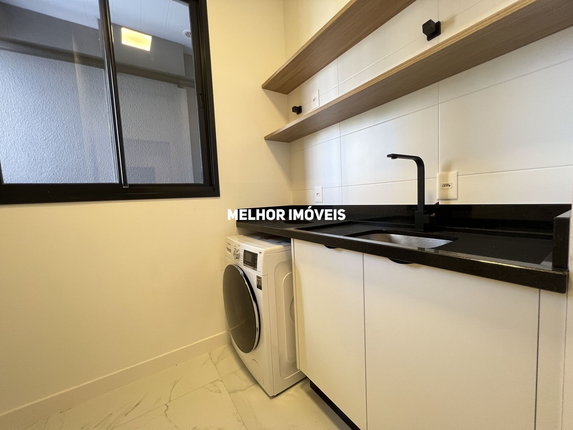 Apartamento para alugar com 3 quartos, 133m² - Foto 9