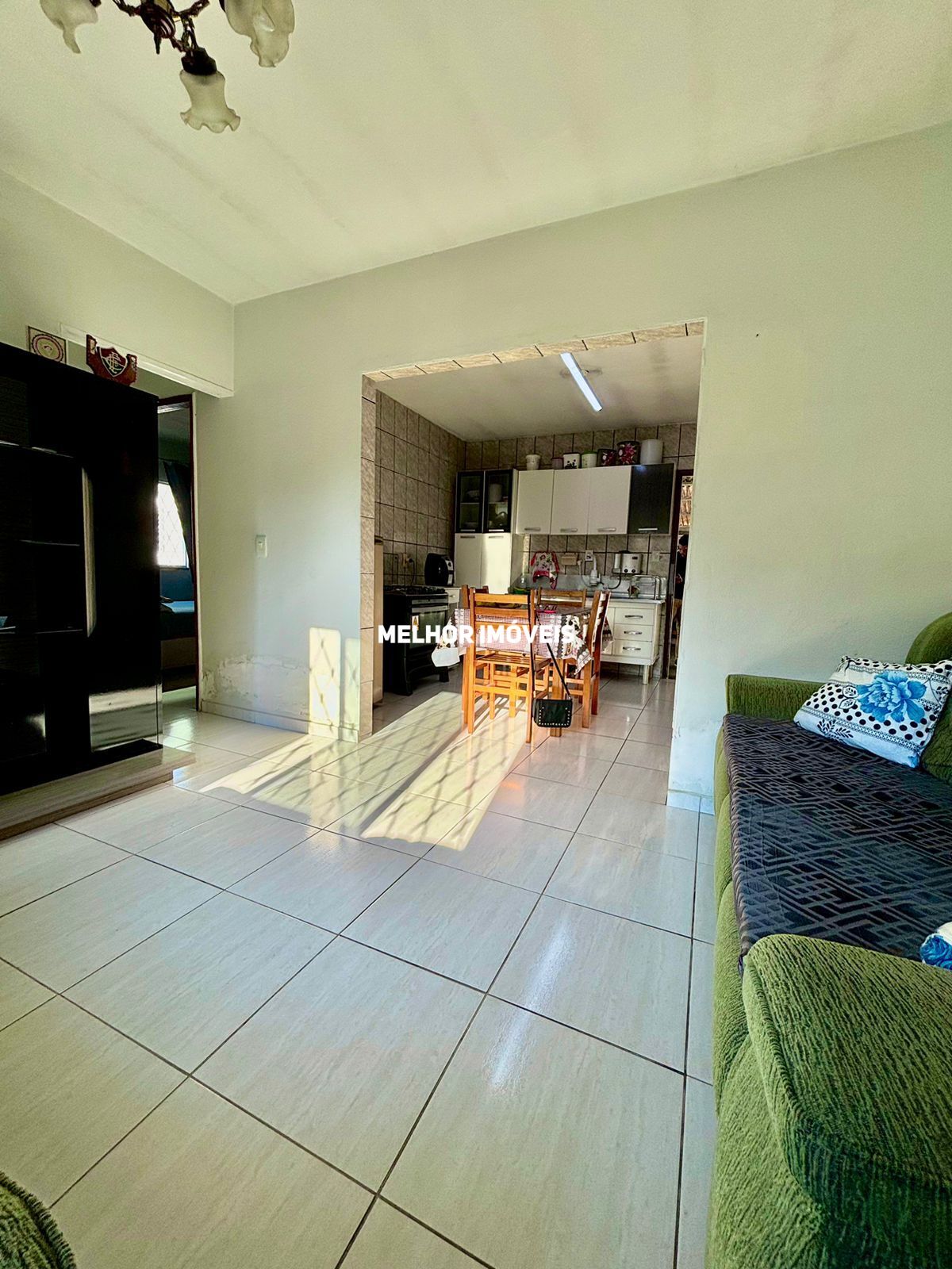 Casa à venda com 2 quartos, 90m² - Foto 4