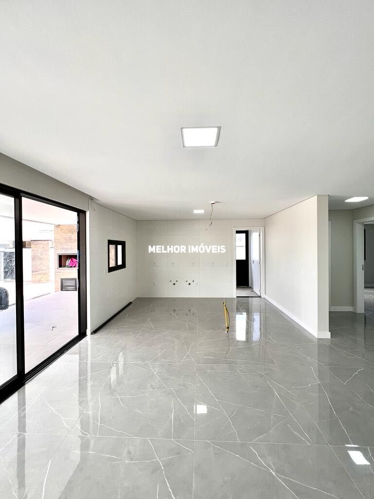 Casa à venda com 4 quartos, 265m² - Foto 14