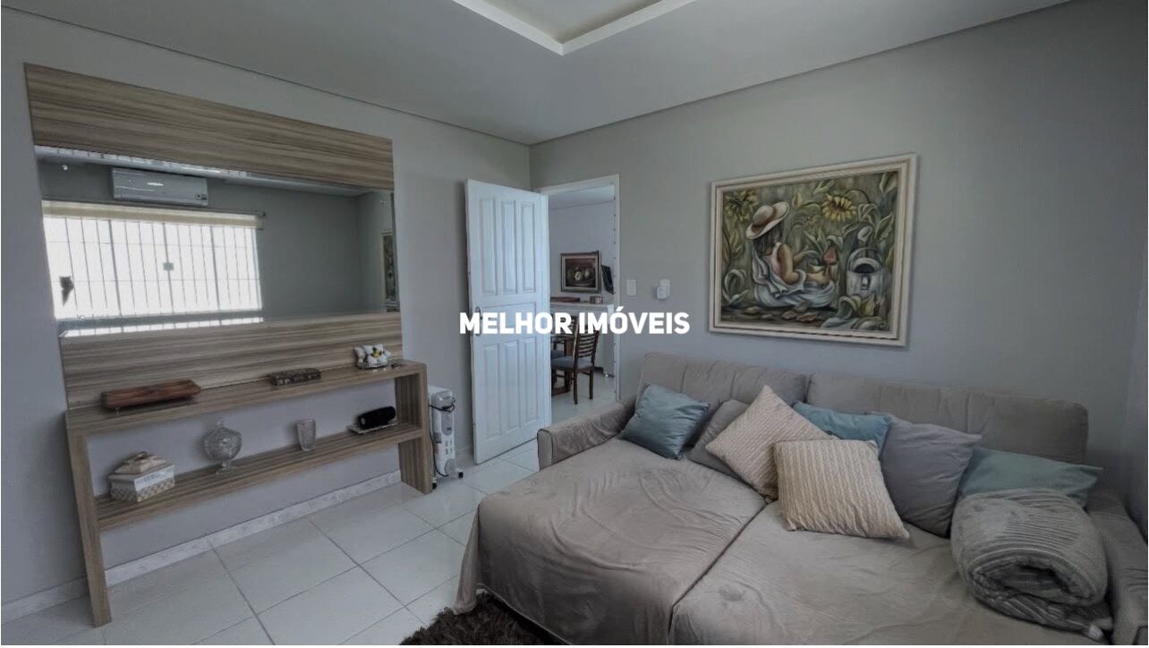 Casa, 3 quartos, 200 m² - Foto 13