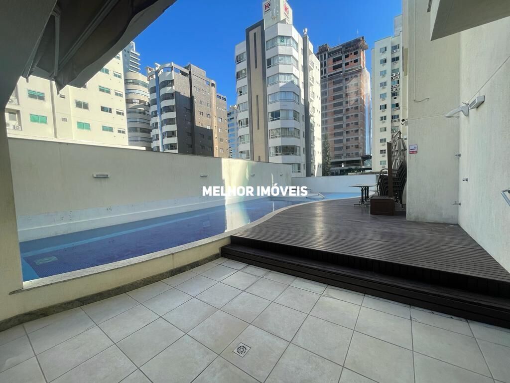 Apartamento à venda com 2 quartos, 100m² - Foto 21