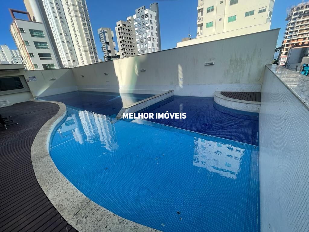 Apartamento à venda com 2 quartos, 100m² - Foto 20