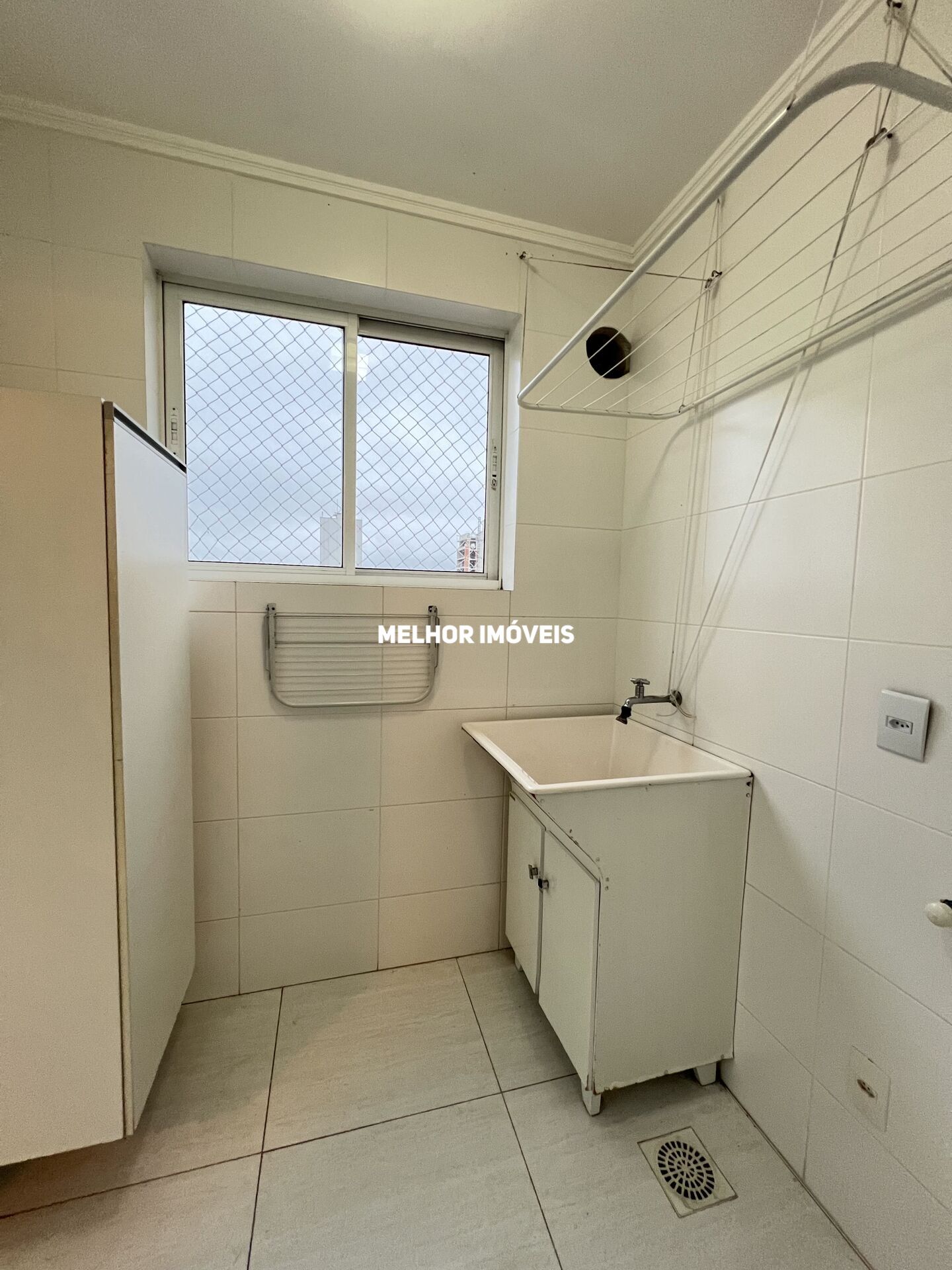 Apartamento à venda com 2 quartos, 100m² - Foto 12