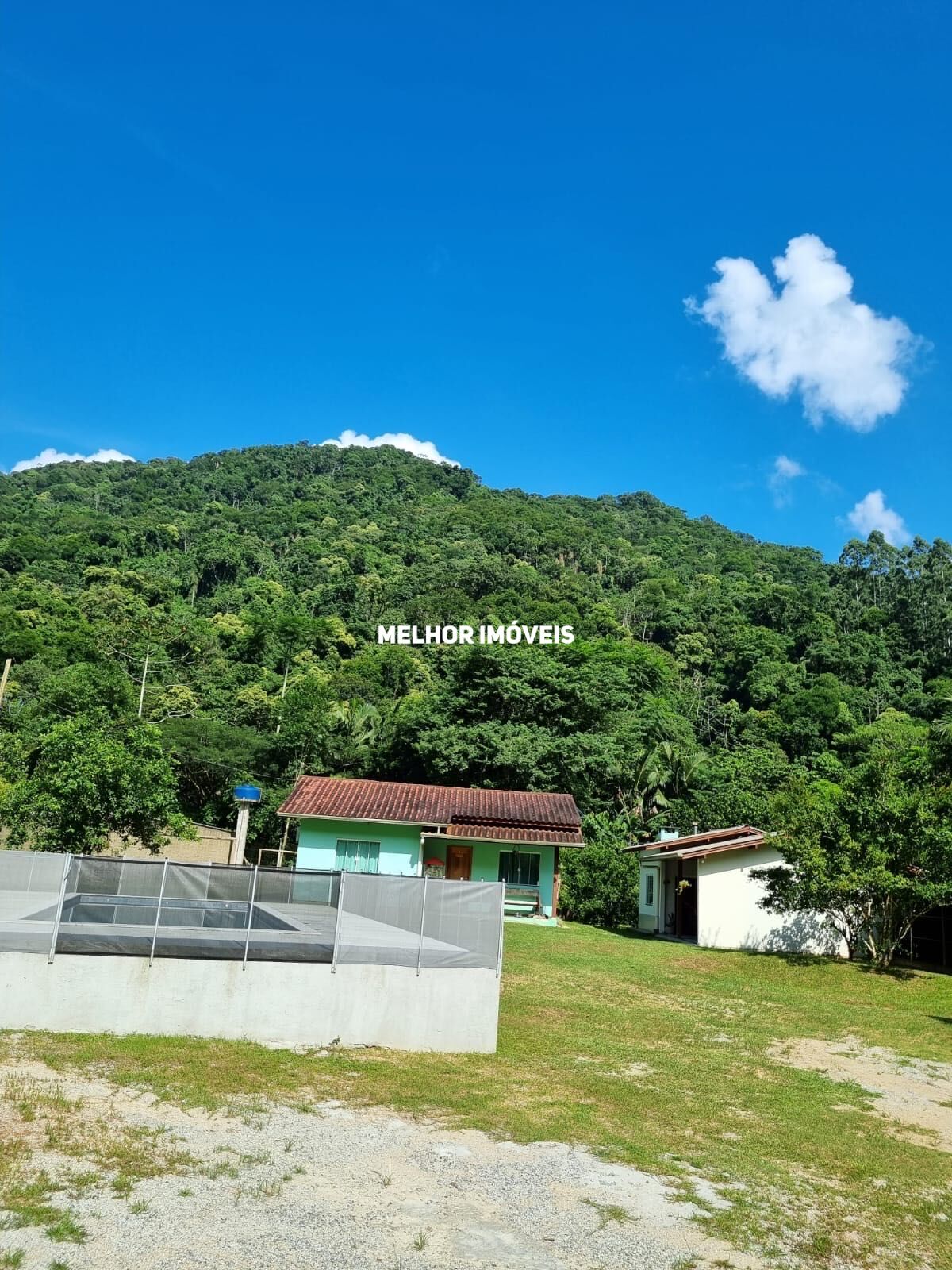 Chácara à venda com 3 quartos, 2500m² - Foto 8