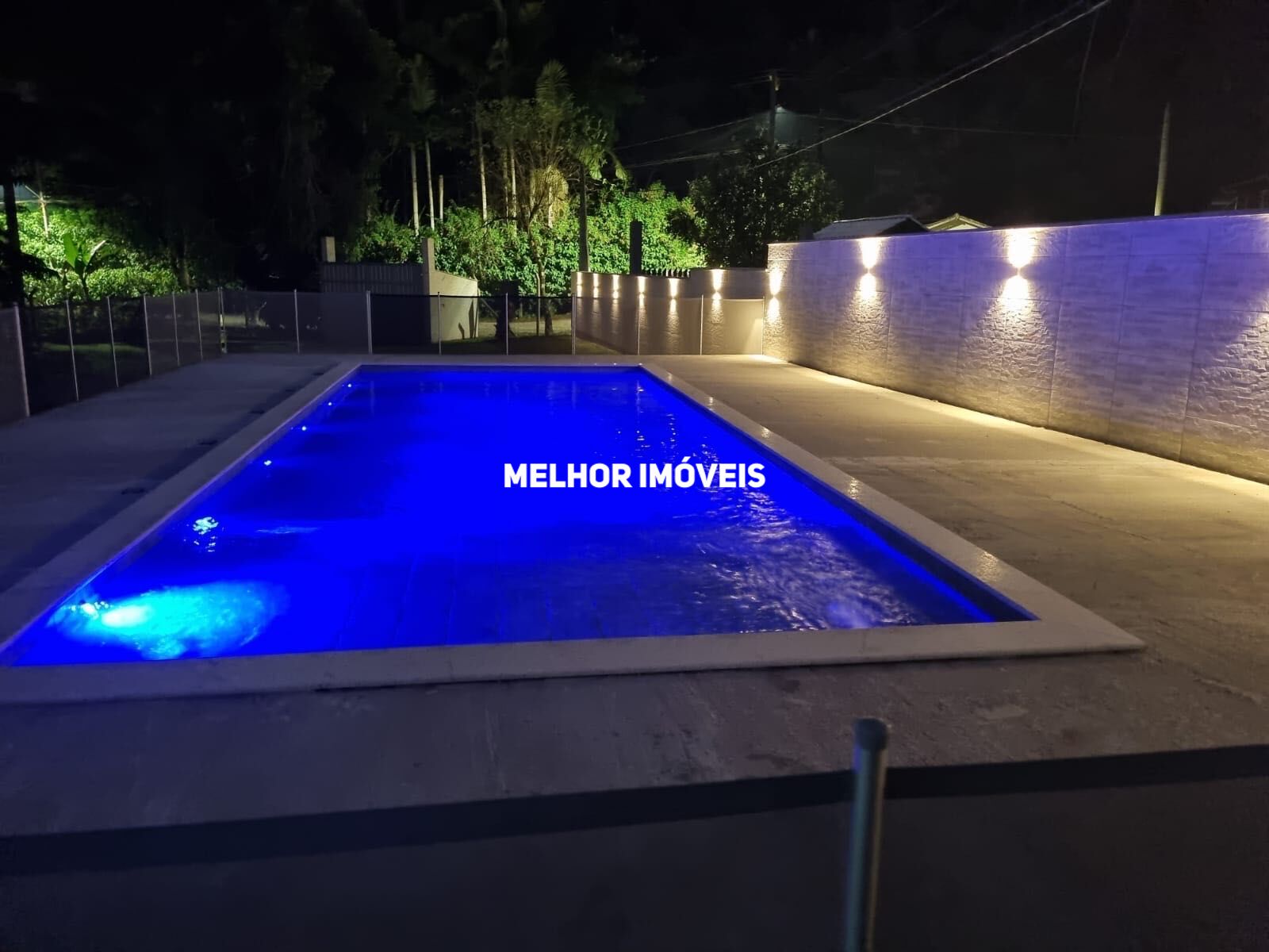 Chácara à venda com 3 quartos, 2500m² - Foto 9