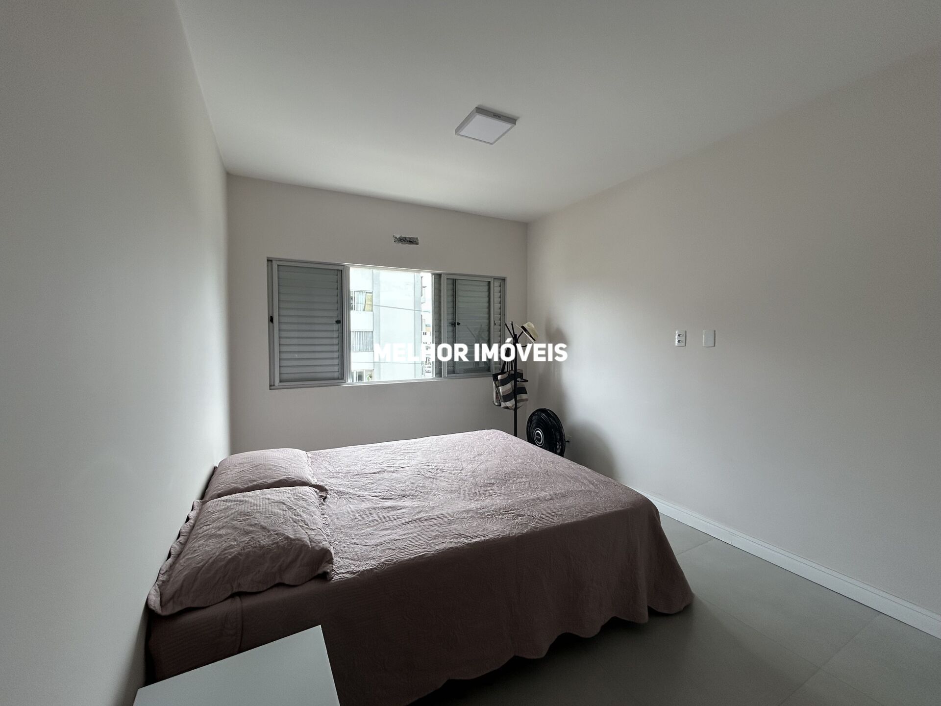 Apartamento para alugar com 3 quartos, 180m² - Foto 8