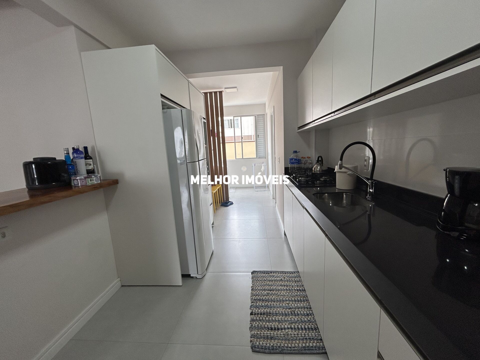 Apartamento para alugar com 3 quartos, 180m² - Foto 13