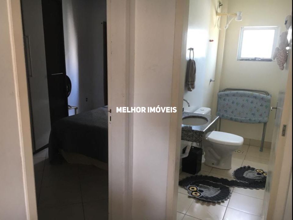 Apartamento à venda com 2 quartos, 72m² - Foto 4