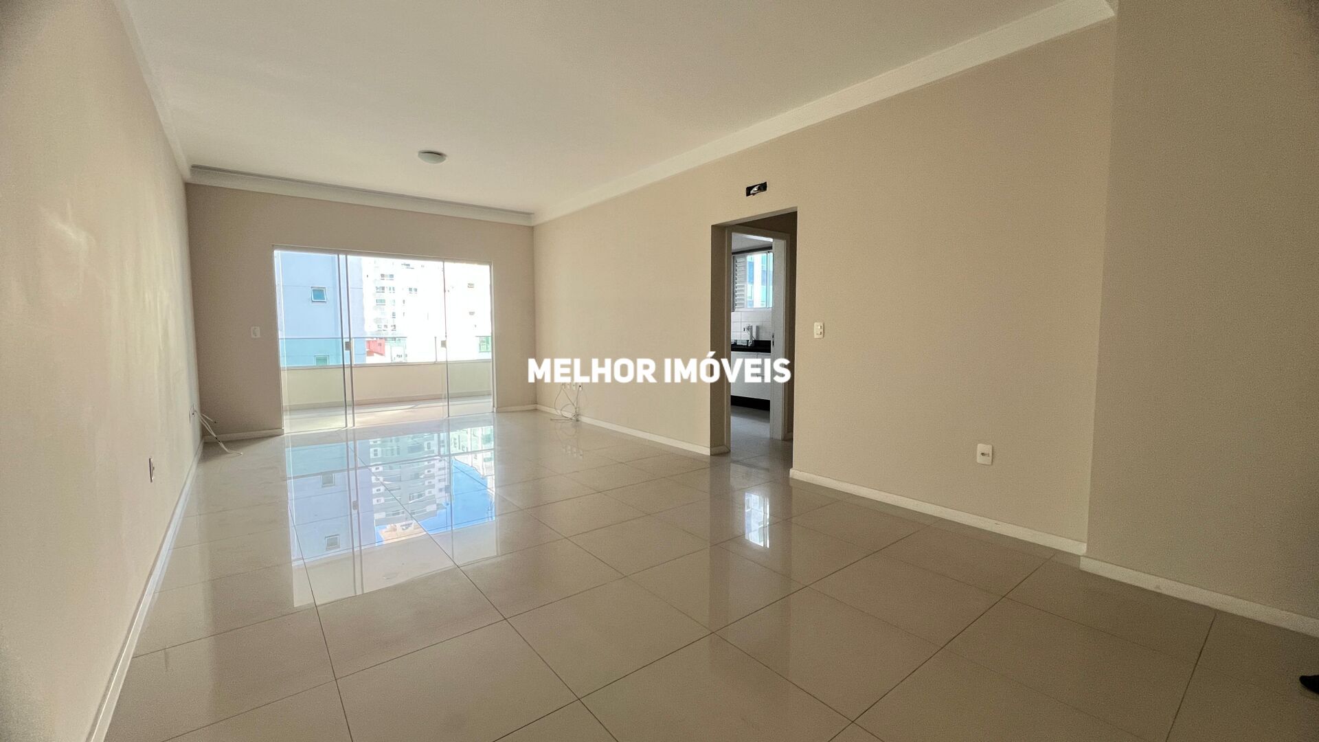 Apartamento, 3 quartos, 134 m² - Foto 2