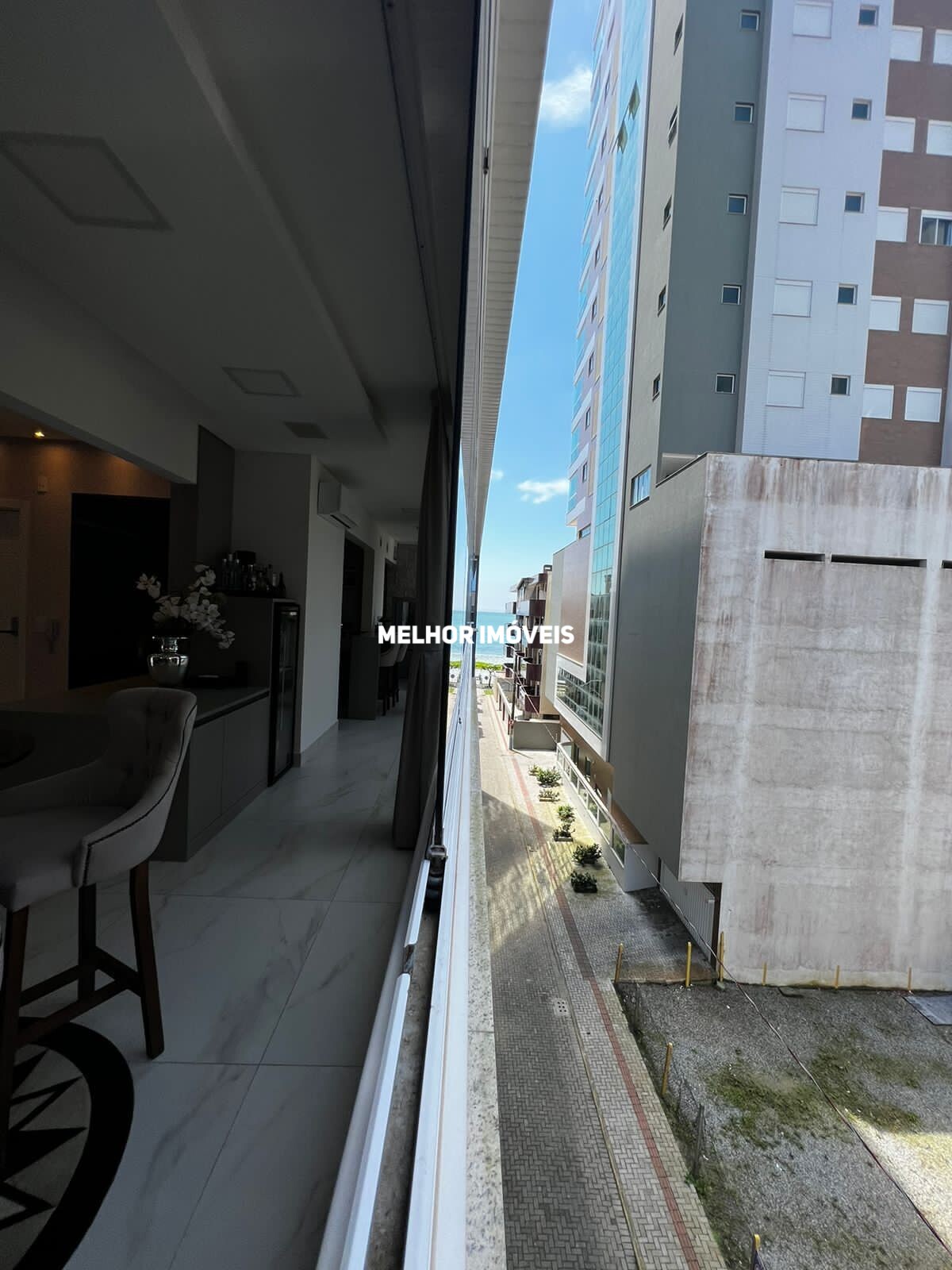 Apartamento à venda com 3 quartos, 140m² - Foto 5