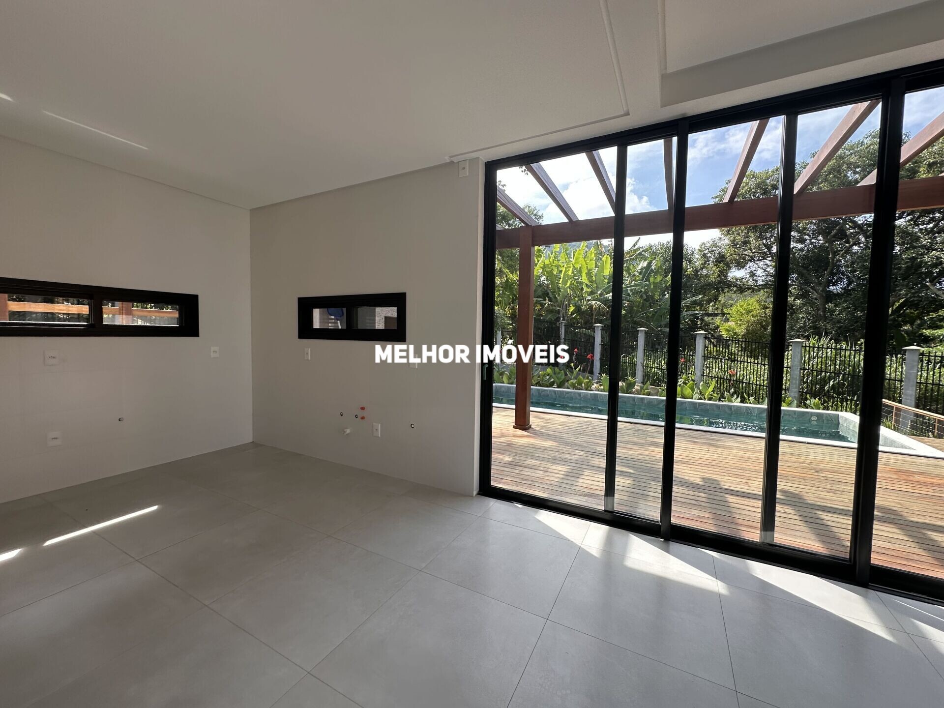 Casa à venda com 3 quartos, 277m² - Foto 26