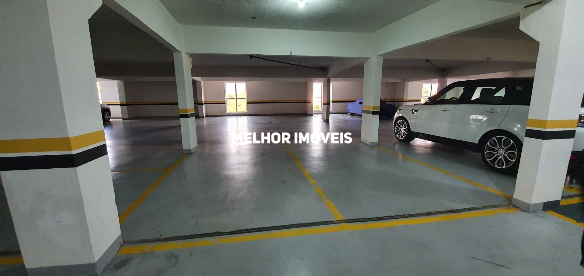 Apartamento à venda com 3 quartos, 140m² - Foto 9