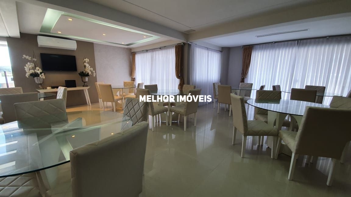 Apartamento à venda com 3 quartos, 140m² - Foto 13