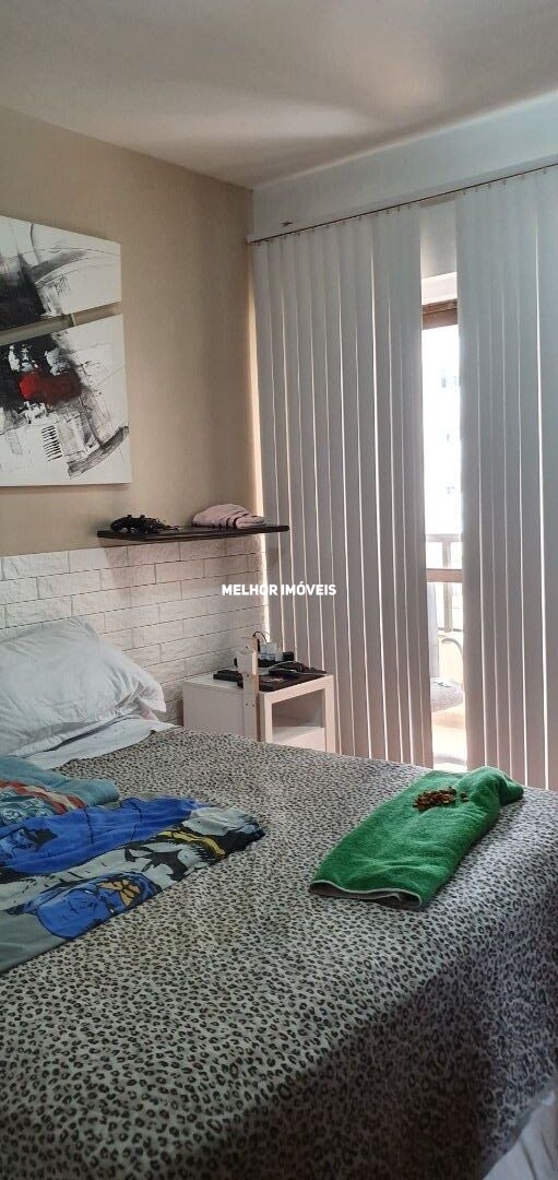 Apartamento à venda com 3 quartos, 225m² - Foto 3