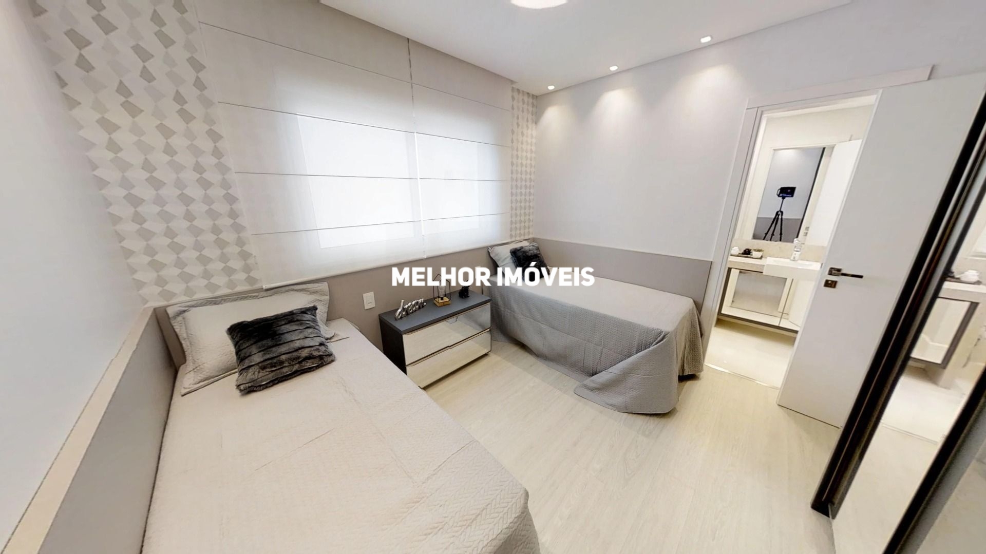 Apartamento à venda com 4 quartos, 237m² - Foto 24