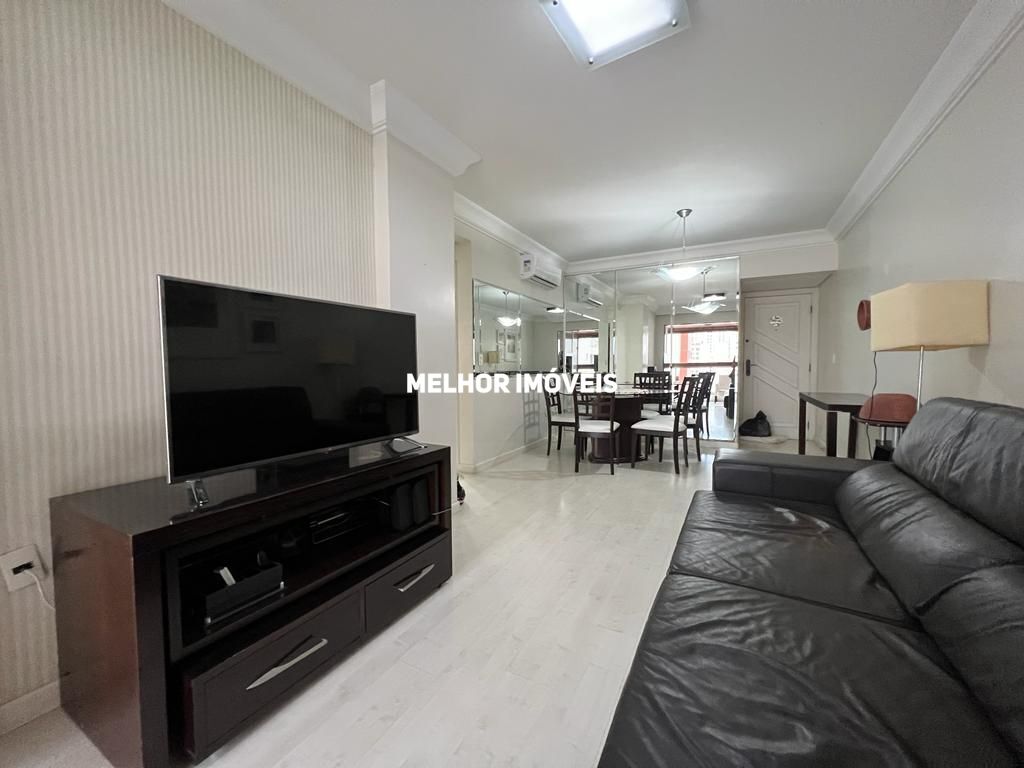 Apartamento à venda com 2 quartos, 80m² - Foto 2