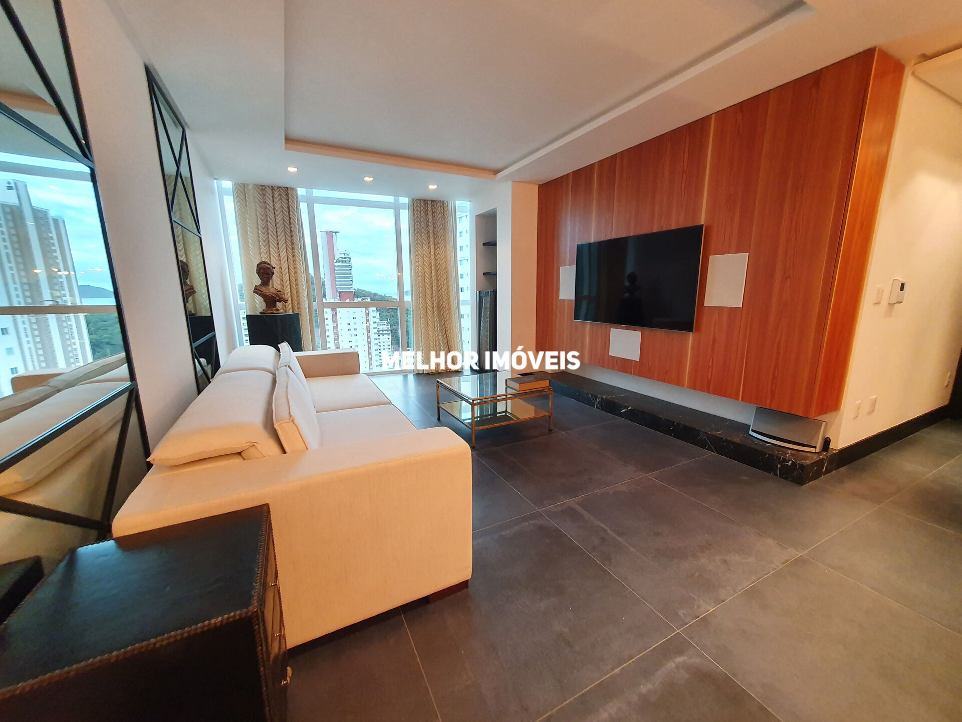 Cobertura, 3 quartos, 268 m² - Foto 1