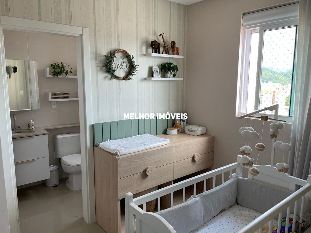 Apartamento à venda com 3 quartos, 220m² - Foto 11