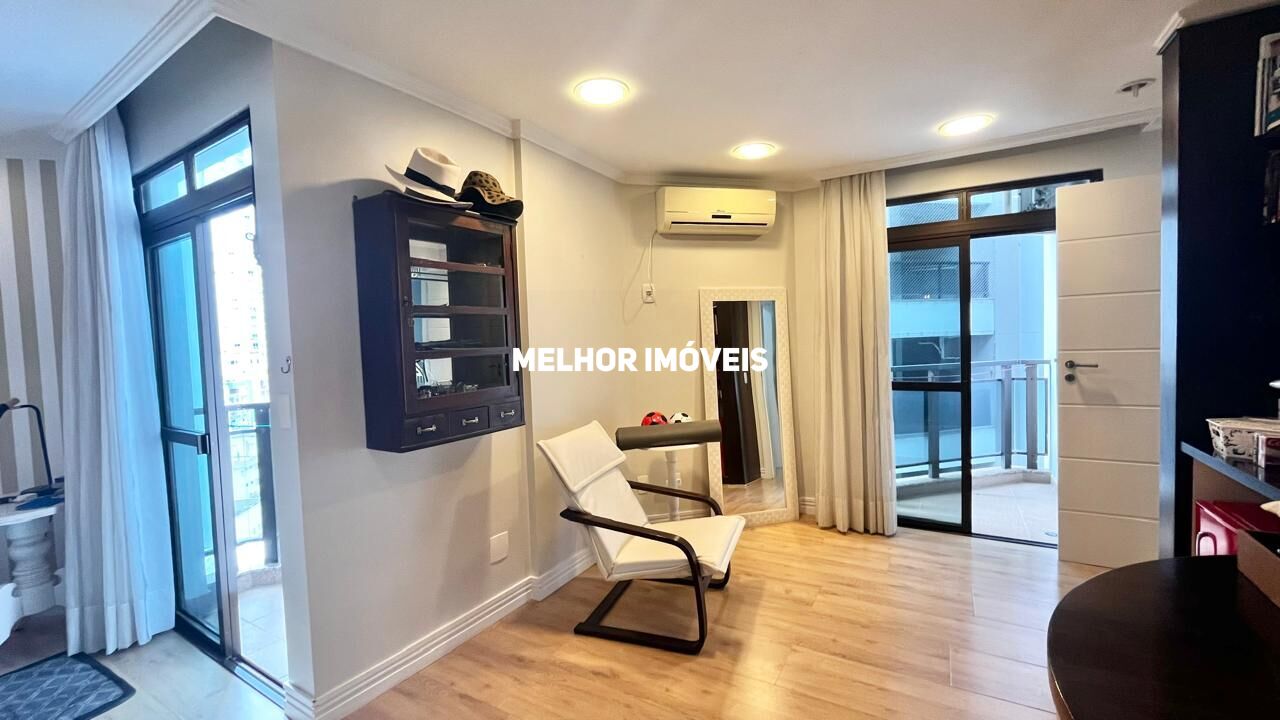 Apartamento à venda com 4 quartos, 400m² - Foto 19