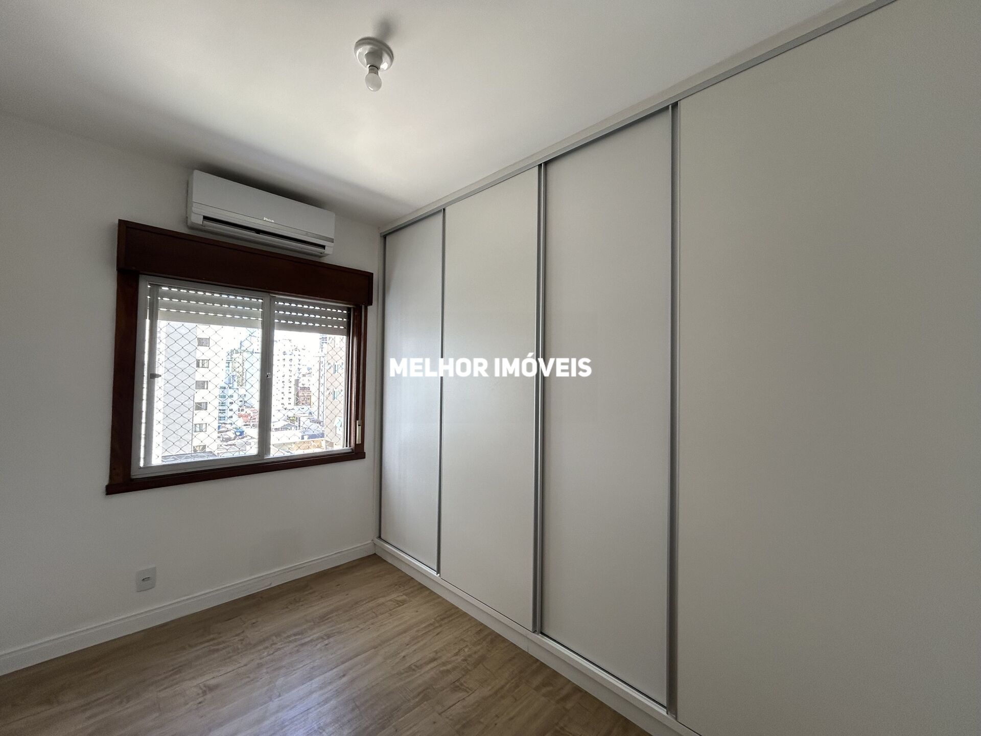 Apartamento à venda com 3 quartos, 100m² - Foto 9