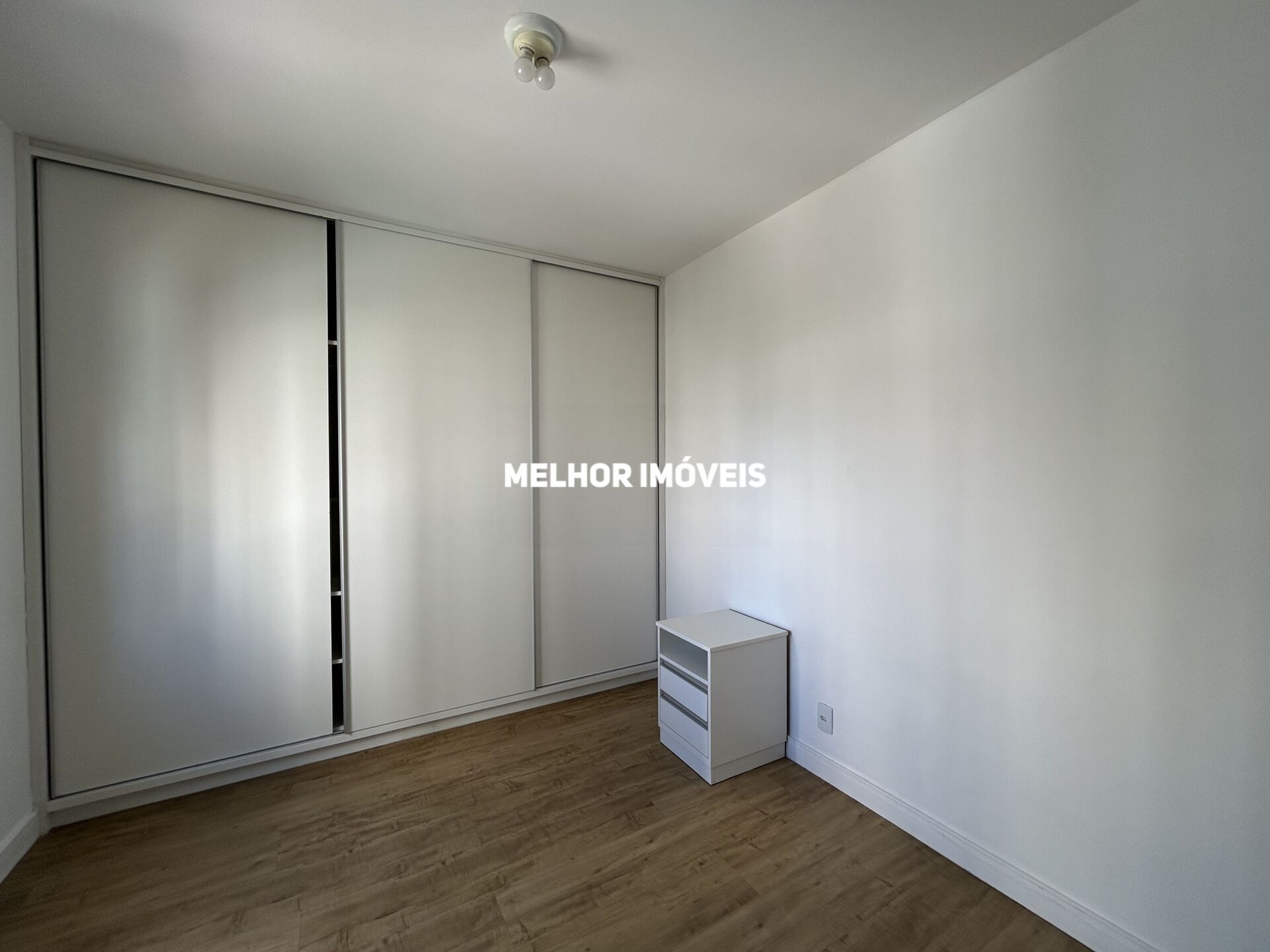 Apartamento à venda com 3 quartos, 100m² - Foto 8