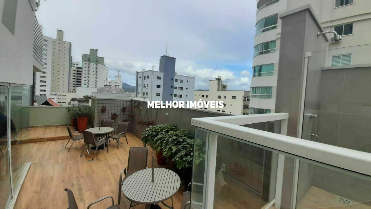 Apartamento à venda com 2 quartos, 93m² - Foto 17