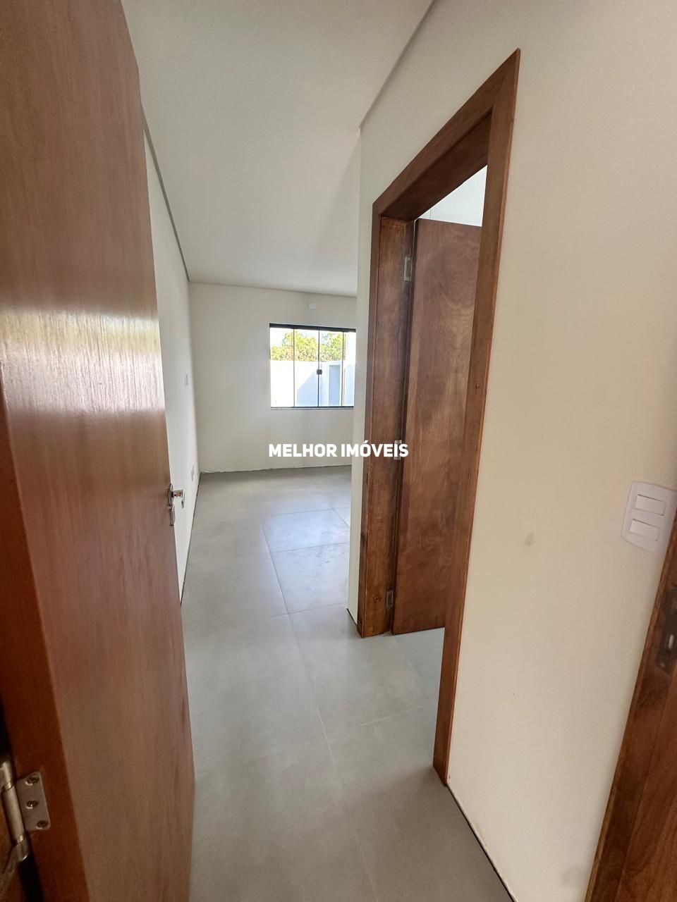 Casa à venda com 3 quartos, 98m² - Foto 11