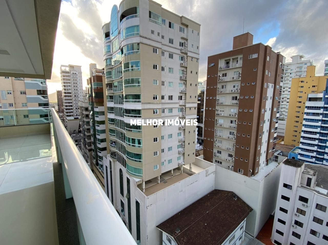 Apartamento à venda com 5 quartos, 317m² - Foto 20