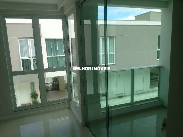 Sobrado à venda com 2 quartos, 81m² - Foto 2