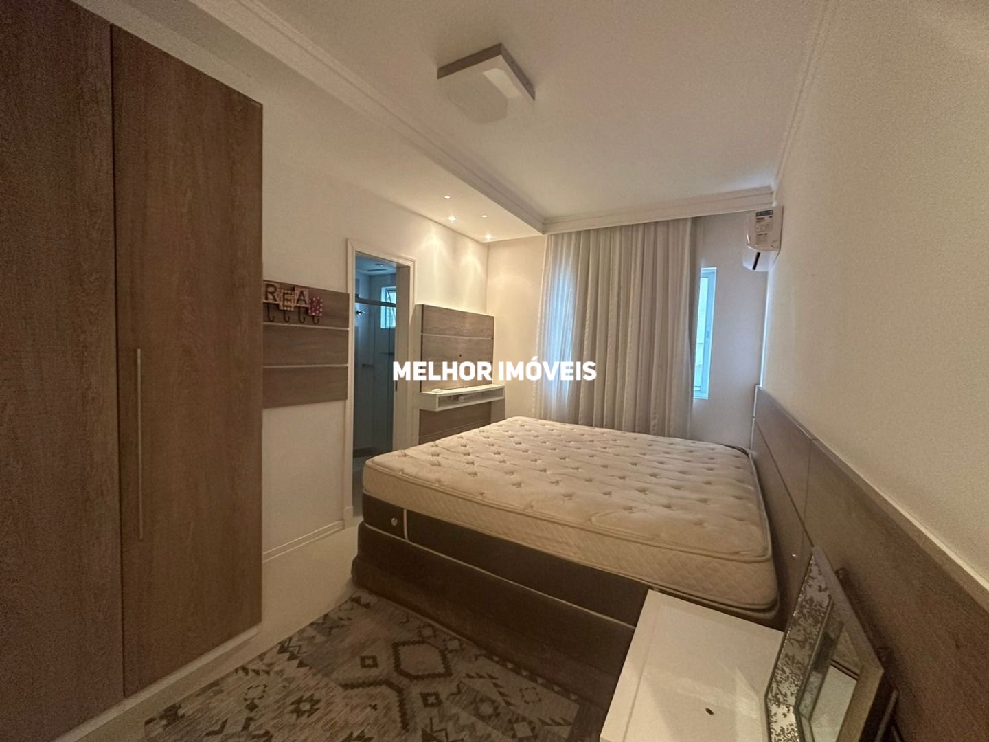 Apartamento à venda com 3 quartos, 110m² - Foto 17