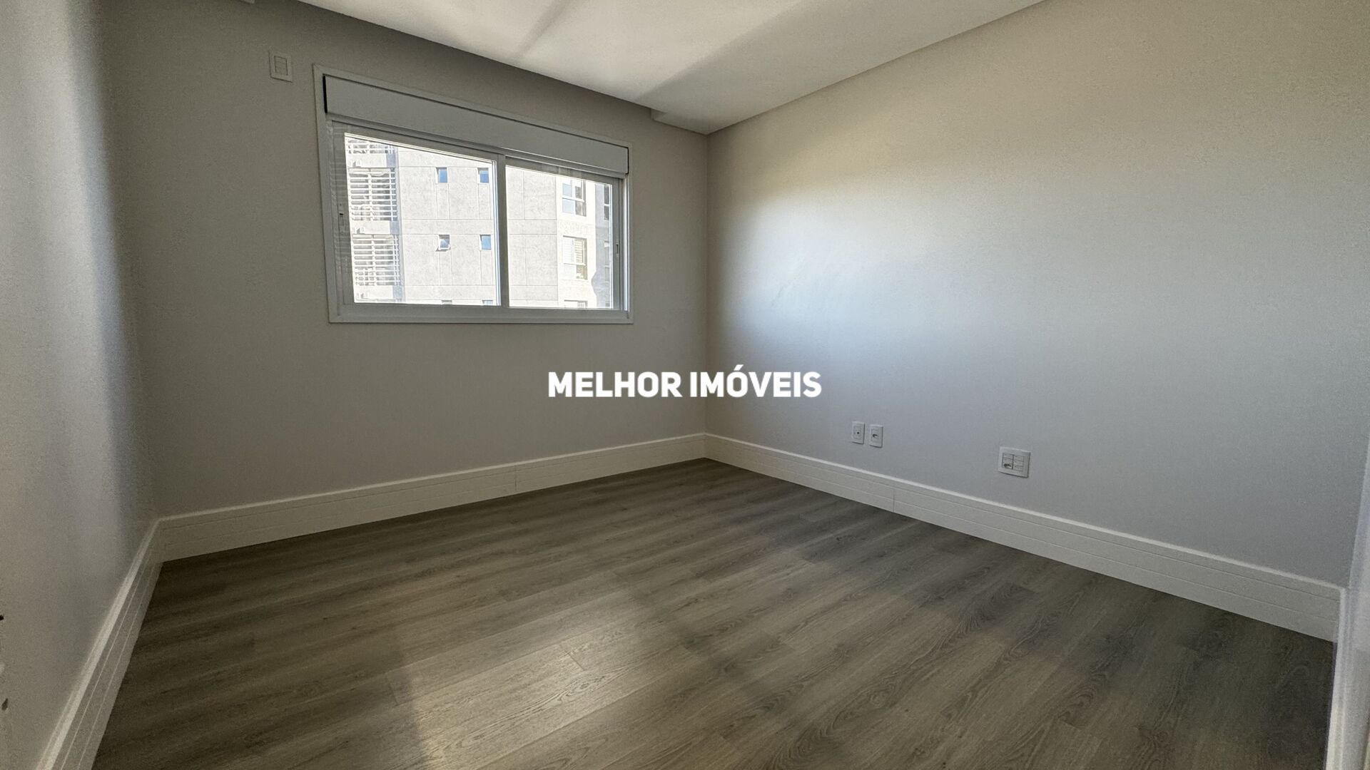 Apartamento à venda com 4 quartos, 237m² - Foto 21