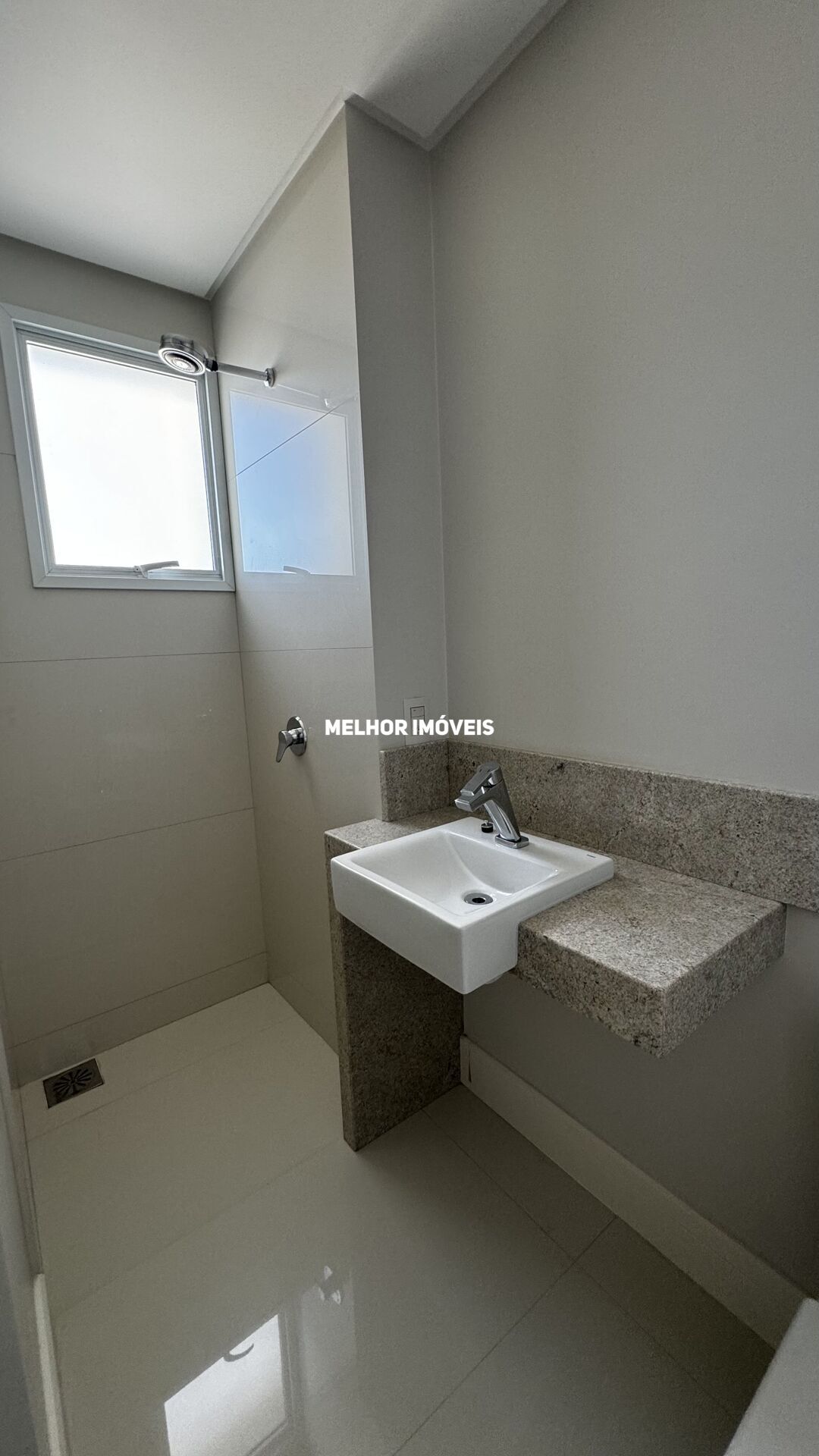 Apartamento à venda com 4 quartos, 237m² - Foto 29