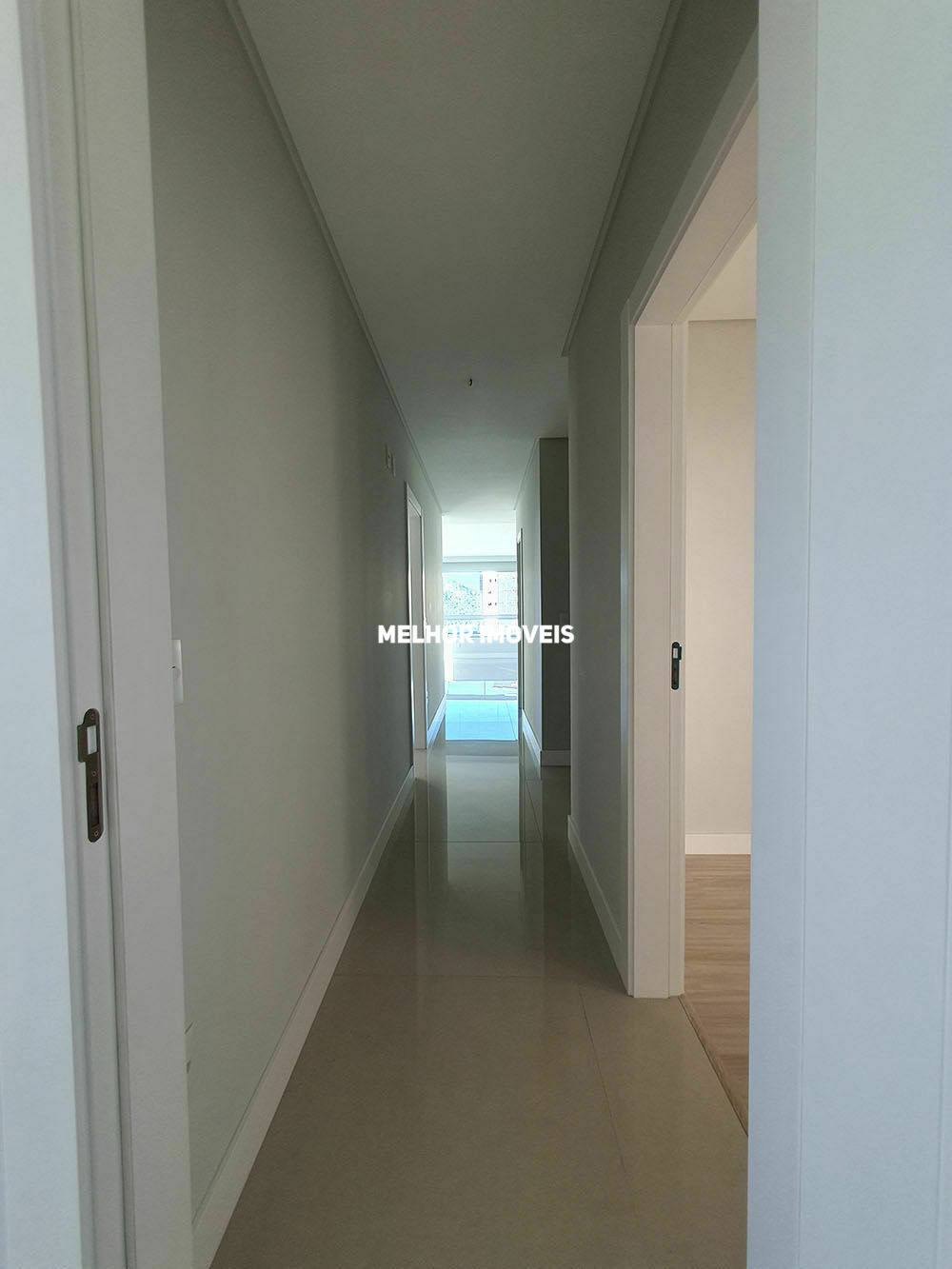 Apartamento à venda com 3 quartos, 145m² - Foto 10