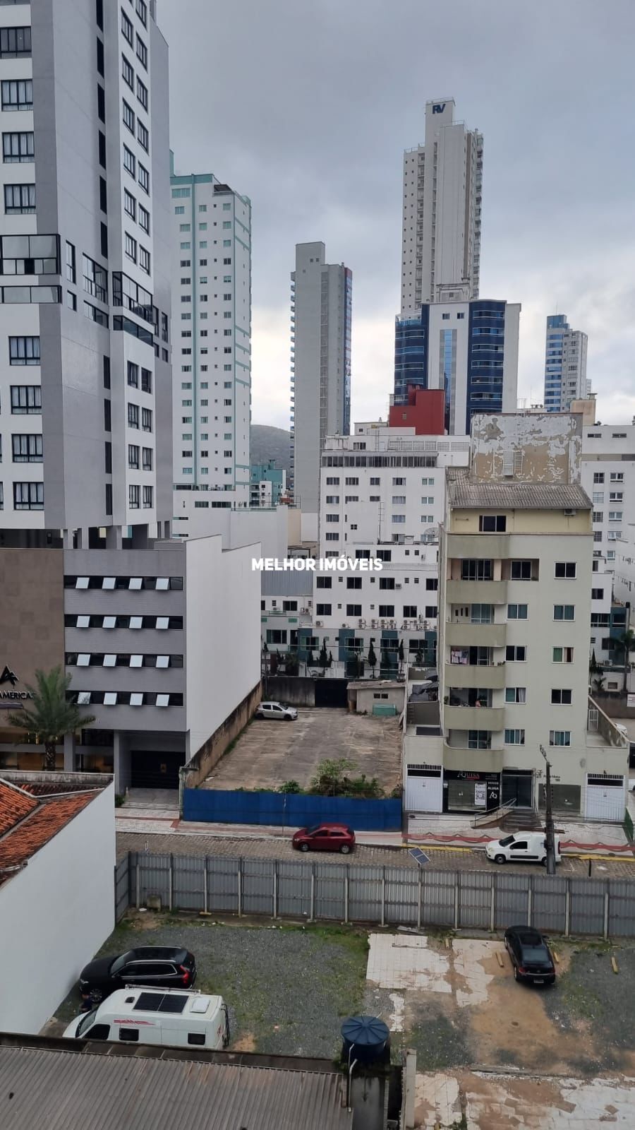 Apartamento para alugar com 2 quartos, 89m² - Foto 11