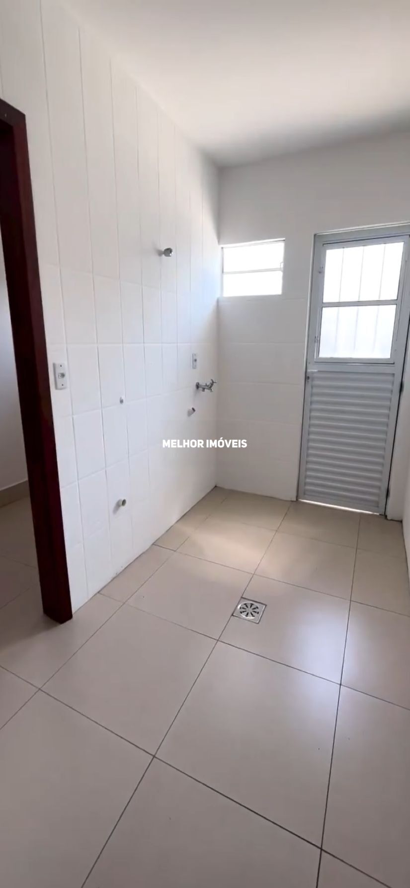 Casa à venda com 3 quartos, 200m² - Foto 7