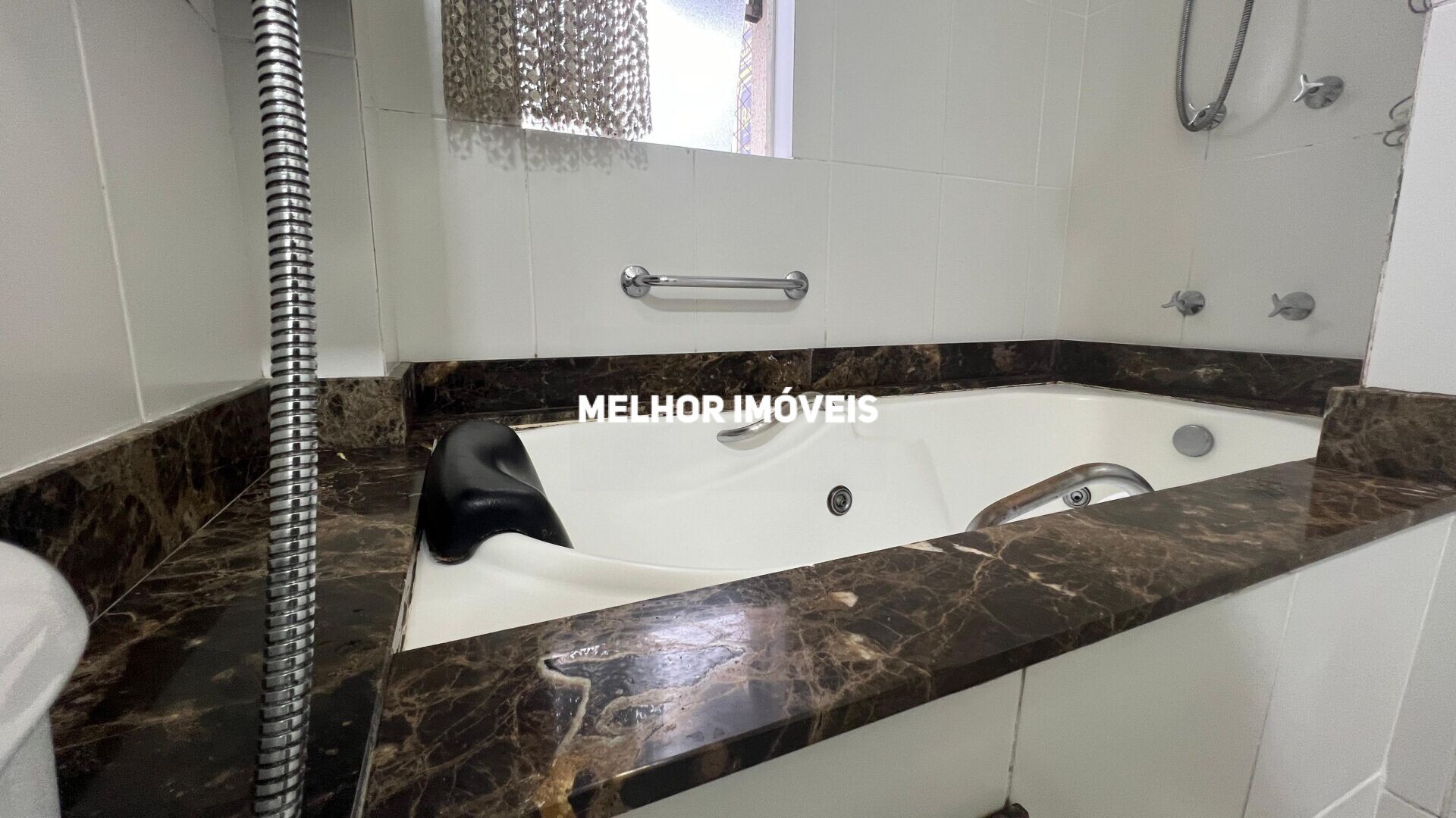 Apartamento à venda com 3 quartos, 99m² - Foto 2