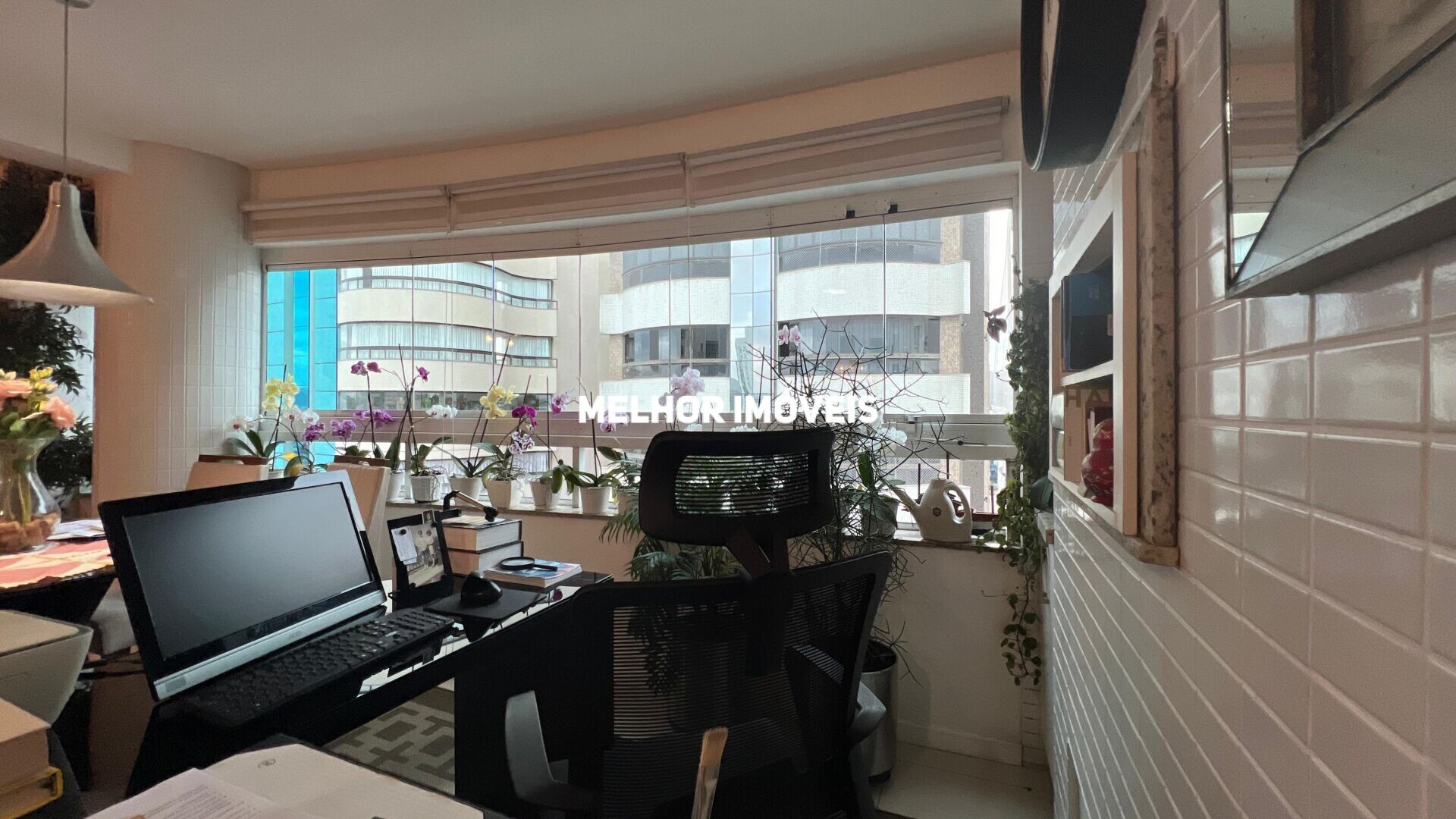 Apartamento à venda com 3 quartos, 99m² - Foto 3