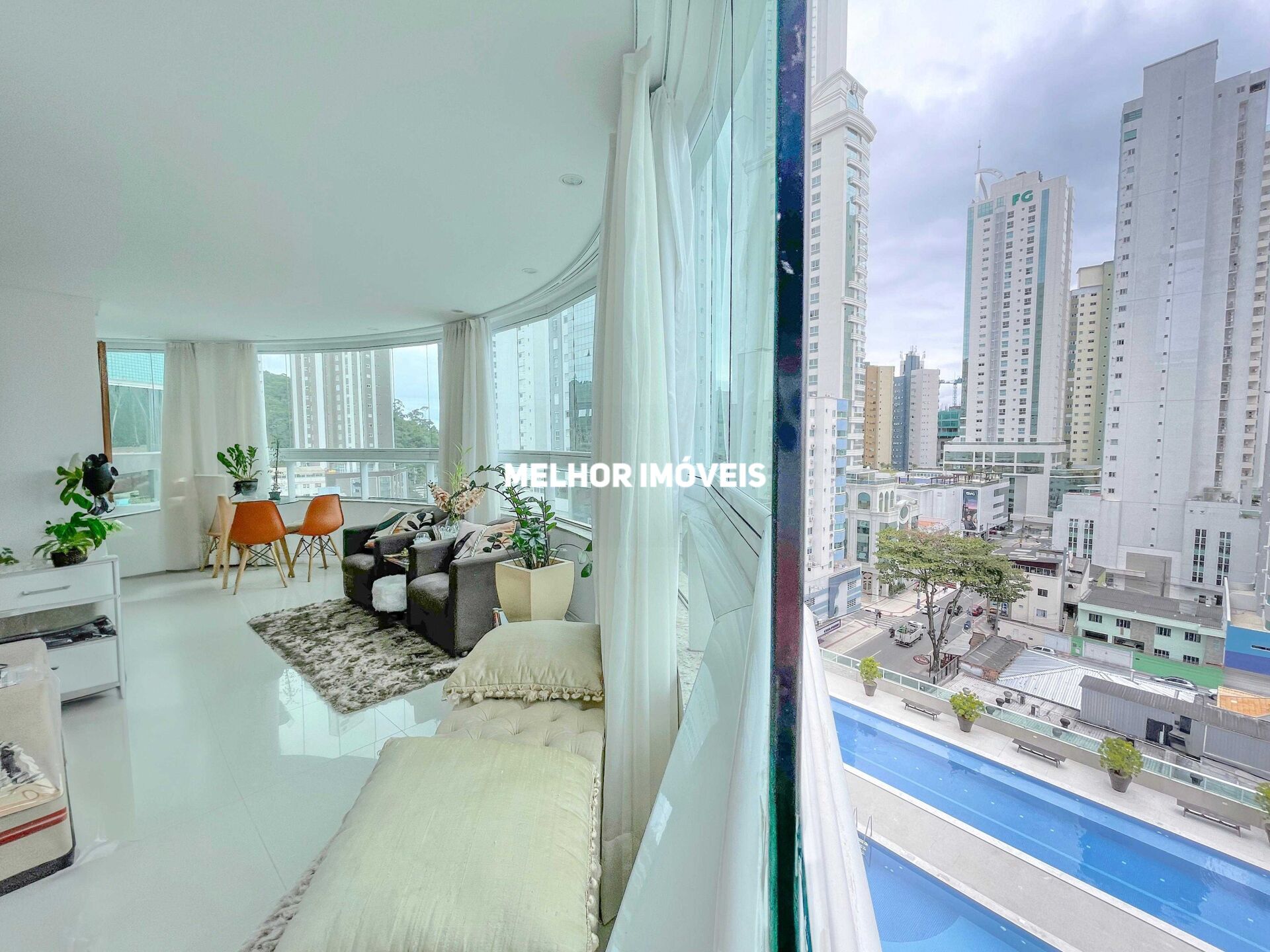 Apartamento, 3 quartos, 140 m² - Foto 4