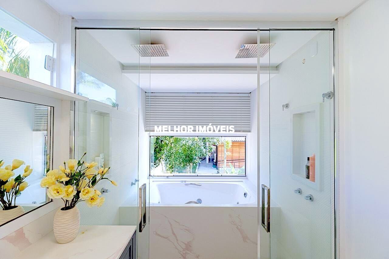 Casa, 3 quartos, 275 m² - Foto 26