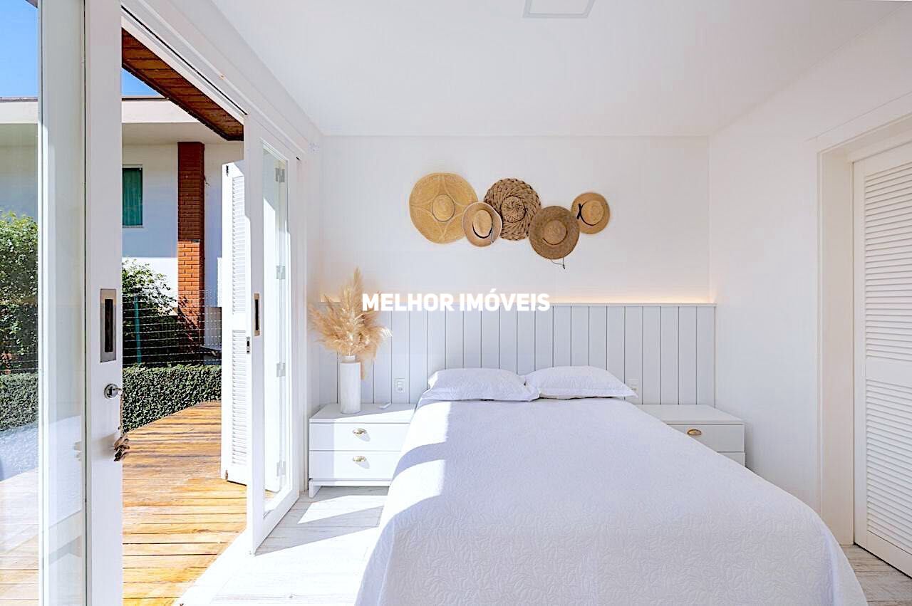 Casa, 3 quartos, 275 m² - Foto 33