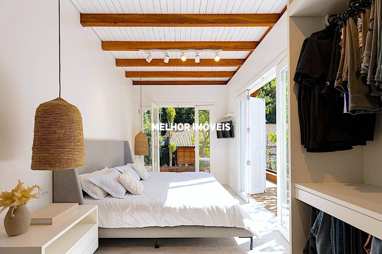 Casa, 3 quartos, 275 m² - Foto 24