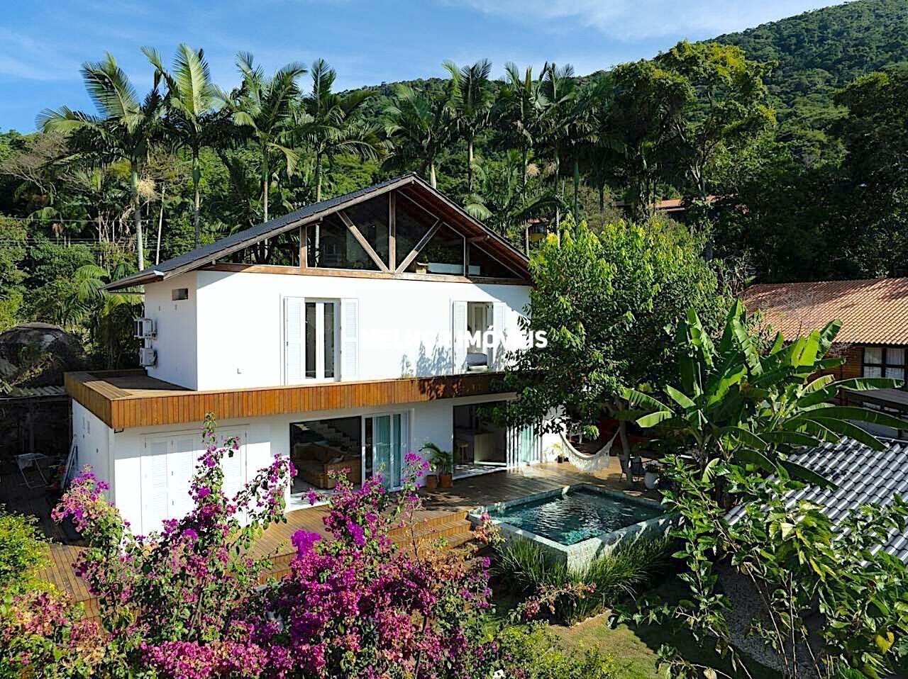 Casa, 3 quartos, 275 m² - Foto 2