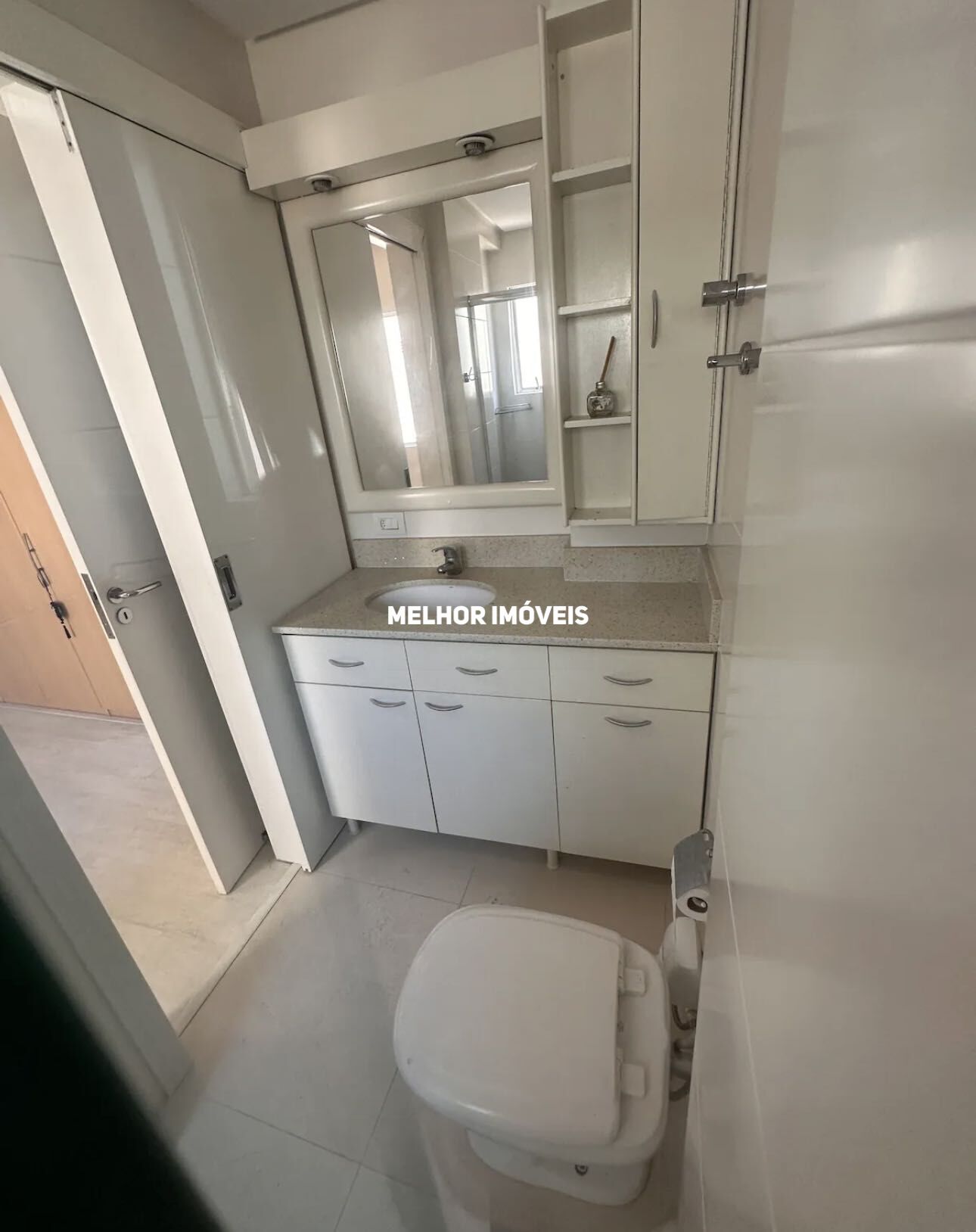 Apartamento à venda com 2 quartos, 75m² - Foto 17