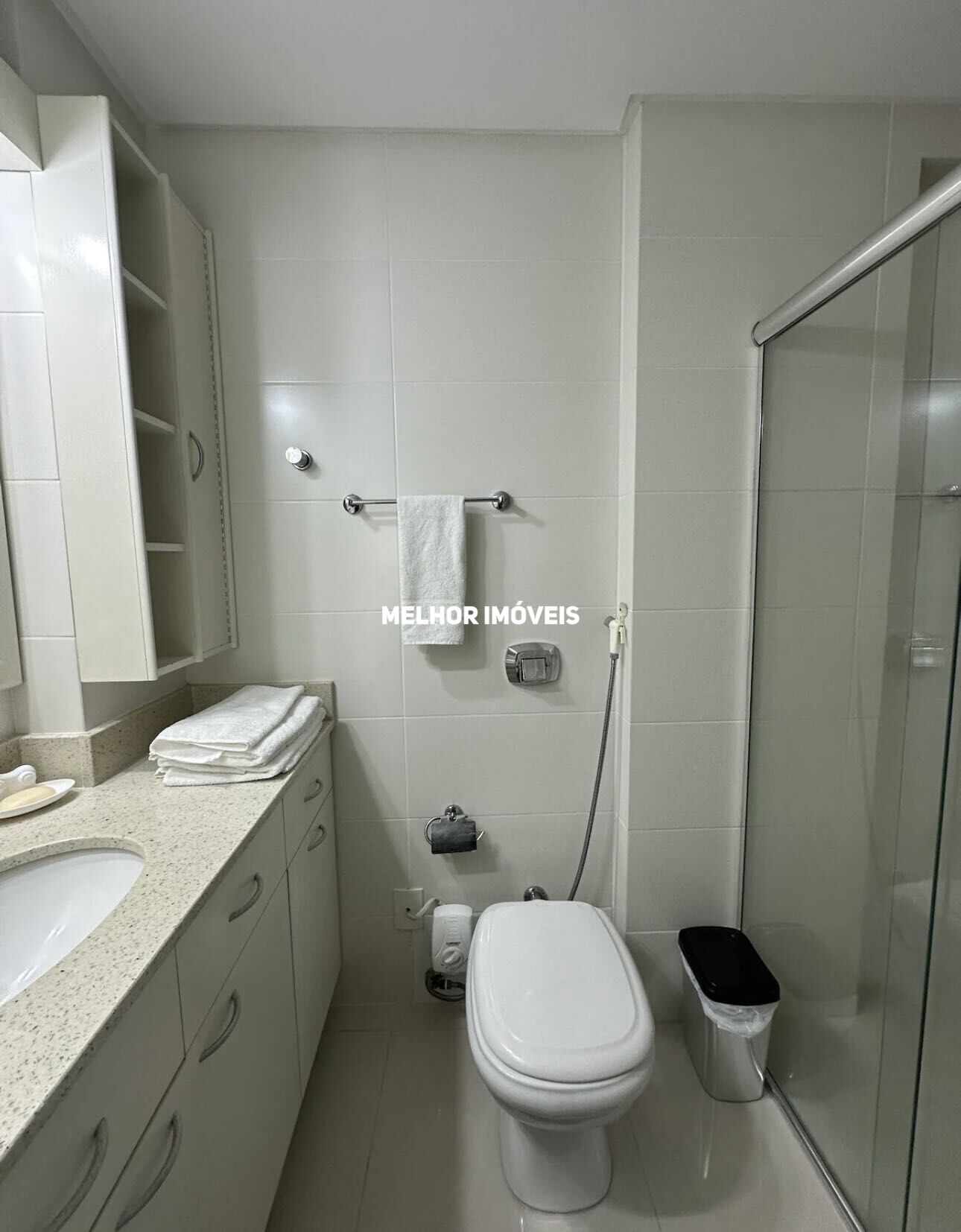 Apartamento à venda com 2 quartos, 75m² - Foto 14