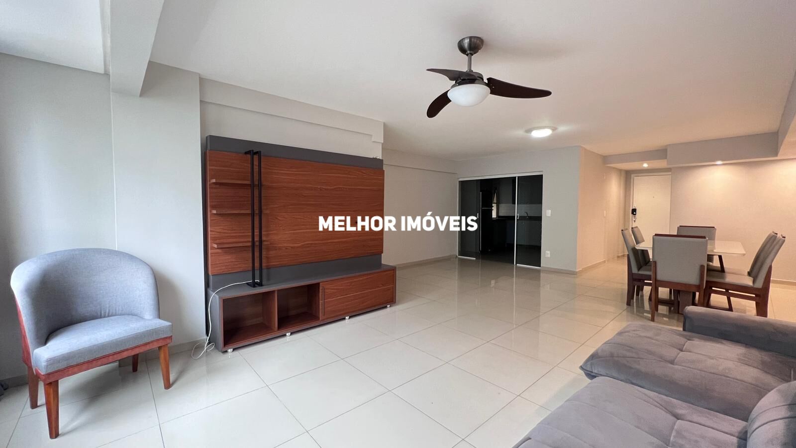 Apartamento para alugar com 4 quartos, 130m² - Foto 3