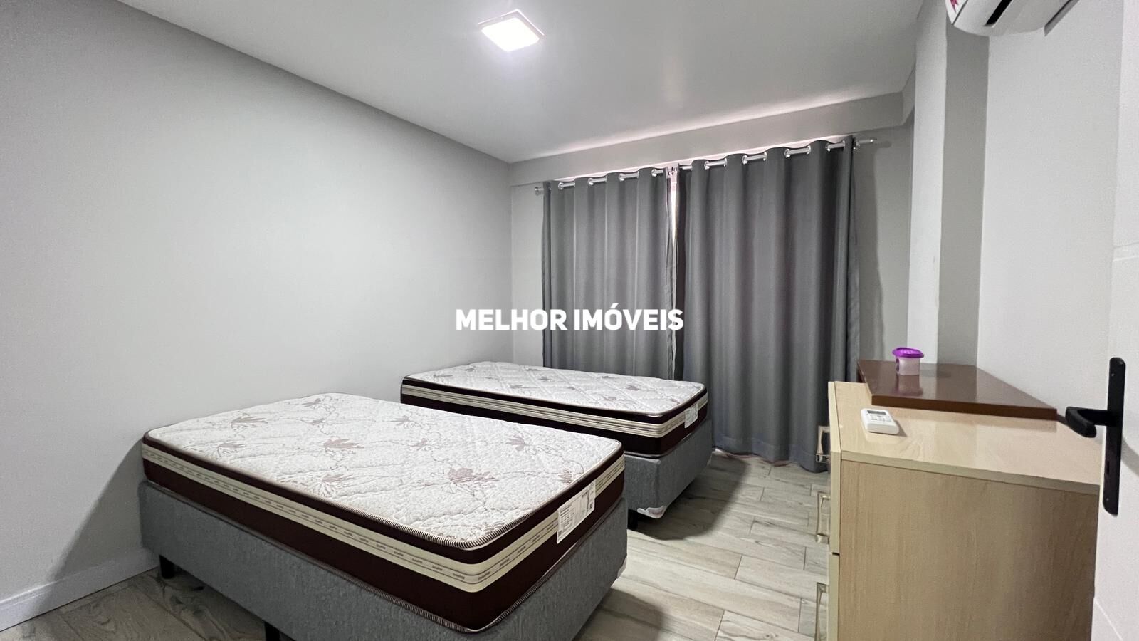 Apartamento para alugar com 4 quartos, 130m² - Foto 23