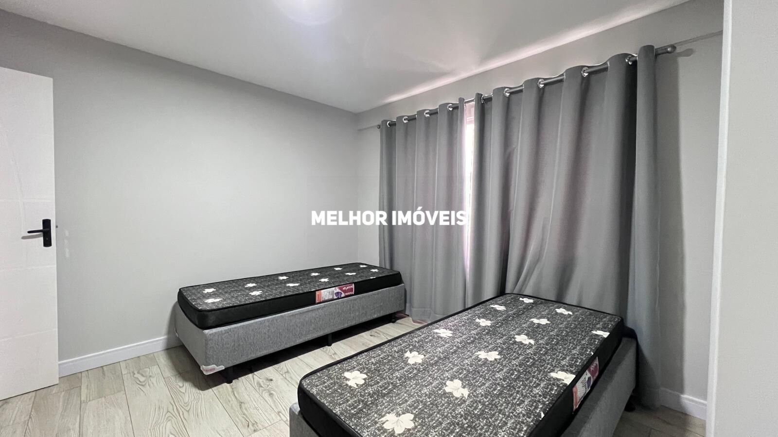 Apartamento para alugar com 4 quartos, 130m² - Foto 19