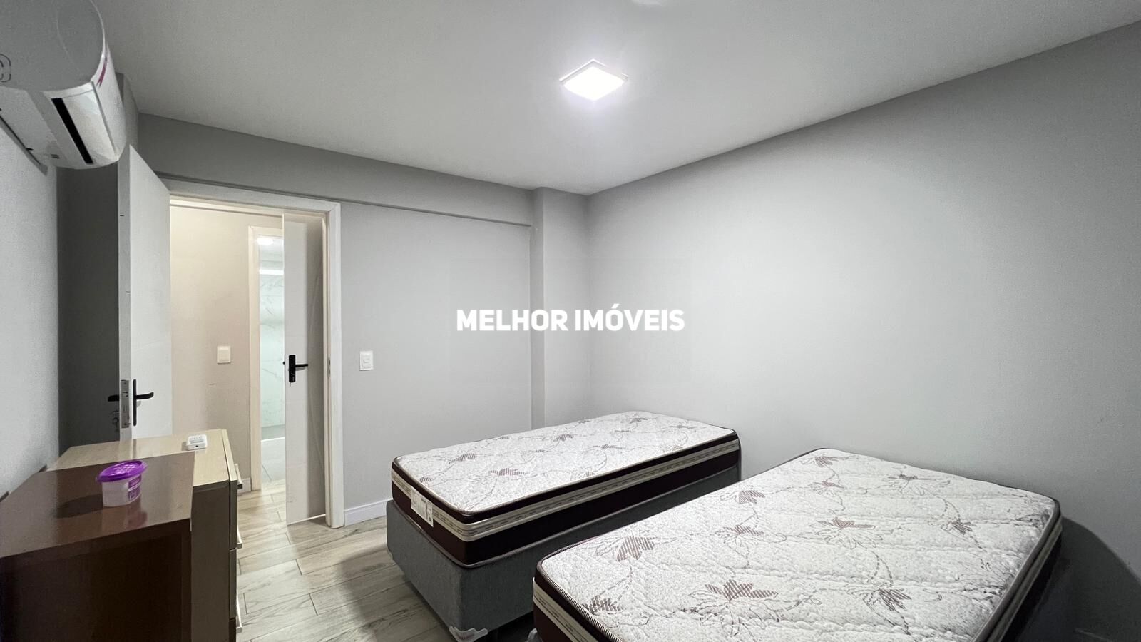 Apartamento para alugar com 4 quartos, 130m² - Foto 21