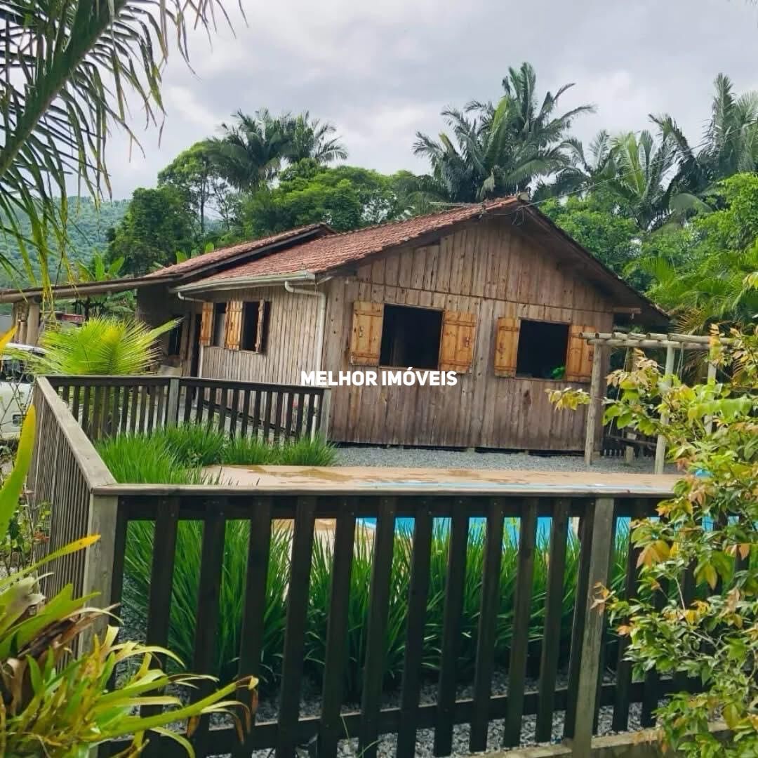 Chácara, 3 quartos, 2640 m² - Foto 1