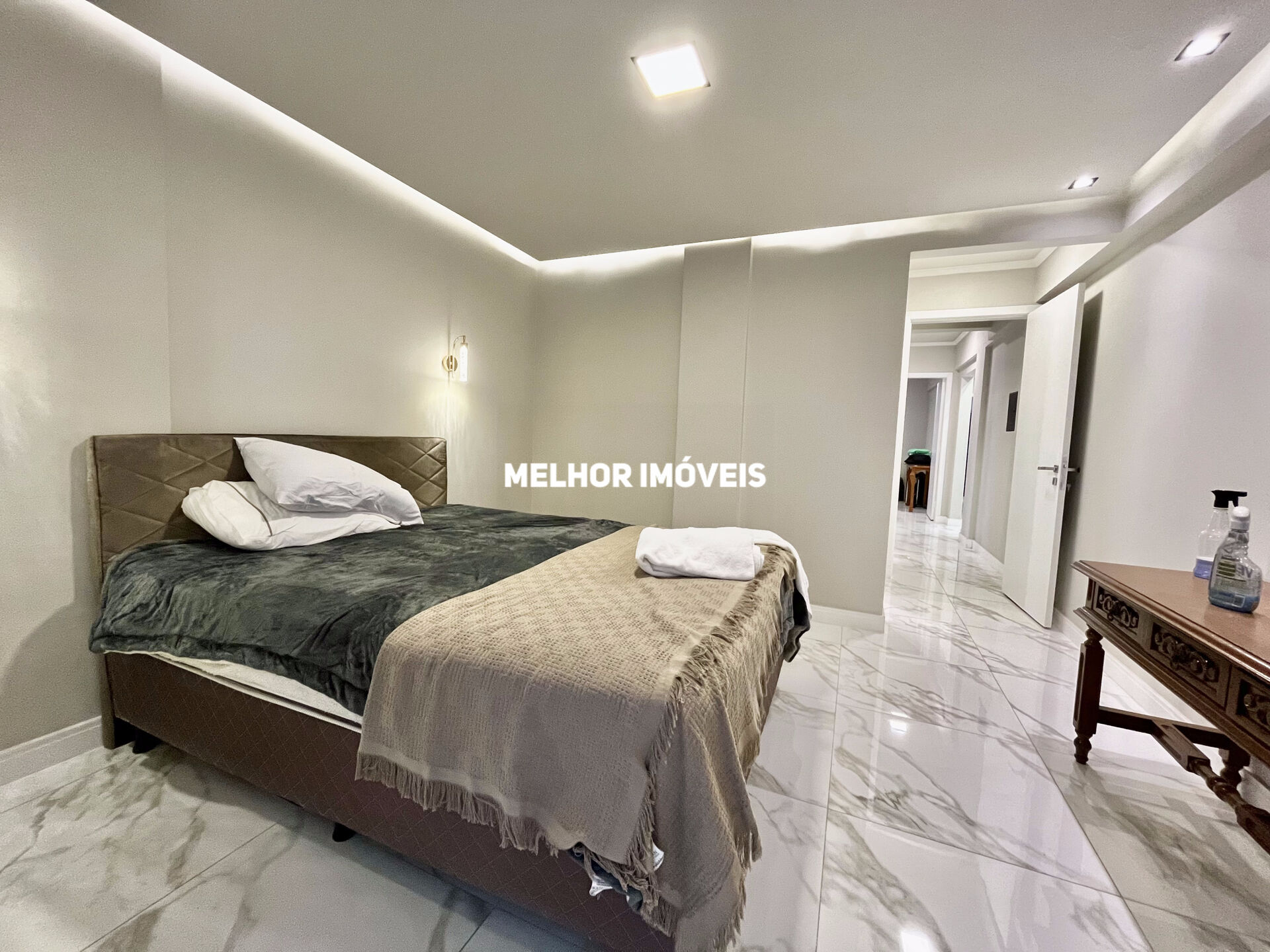 Apartamento à venda com 3 quartos, 120m² - Foto 16